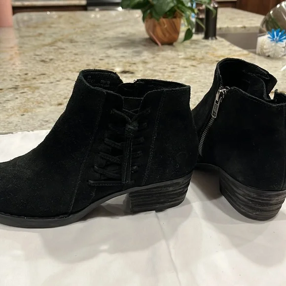 Booties - Picture 3 of 3